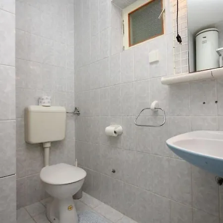 Apartman By The Sea *